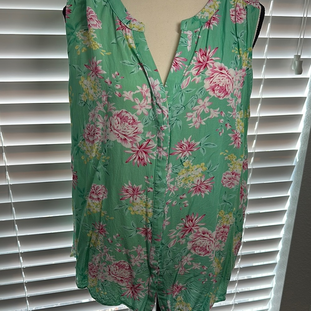 Floral Green Sleeveless Top